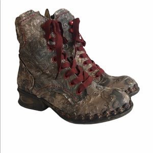 Rovers steampunk leather interior heel ankle boot sz 6